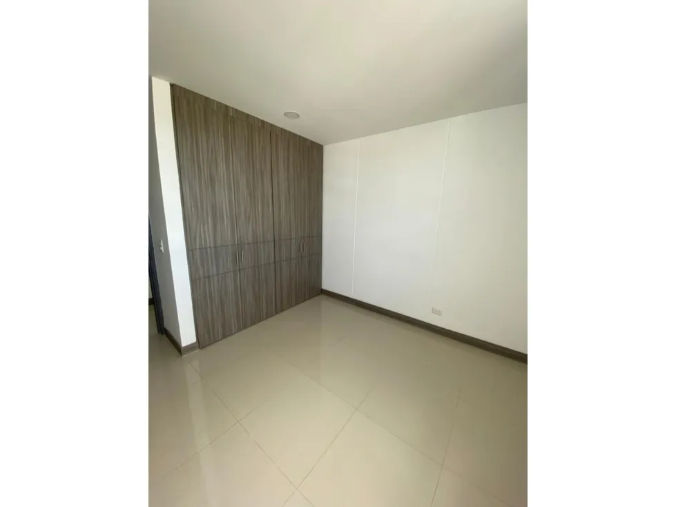 Apartamento de 3 alcobas en venta en Crespo, Cartagena, 114 m² · foto 6 de 15