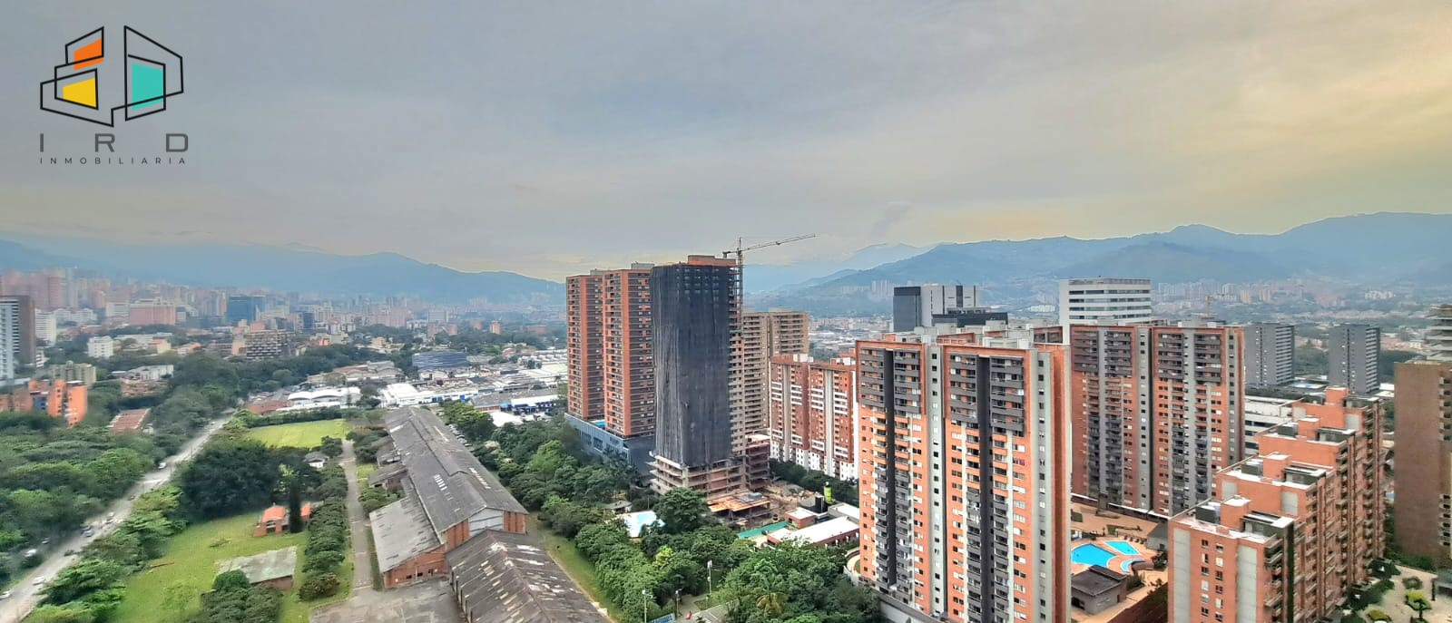 Apartamento de 1 alcoba en arriendo en Colombia, Medellín, 52 m² · foto 23 de 24