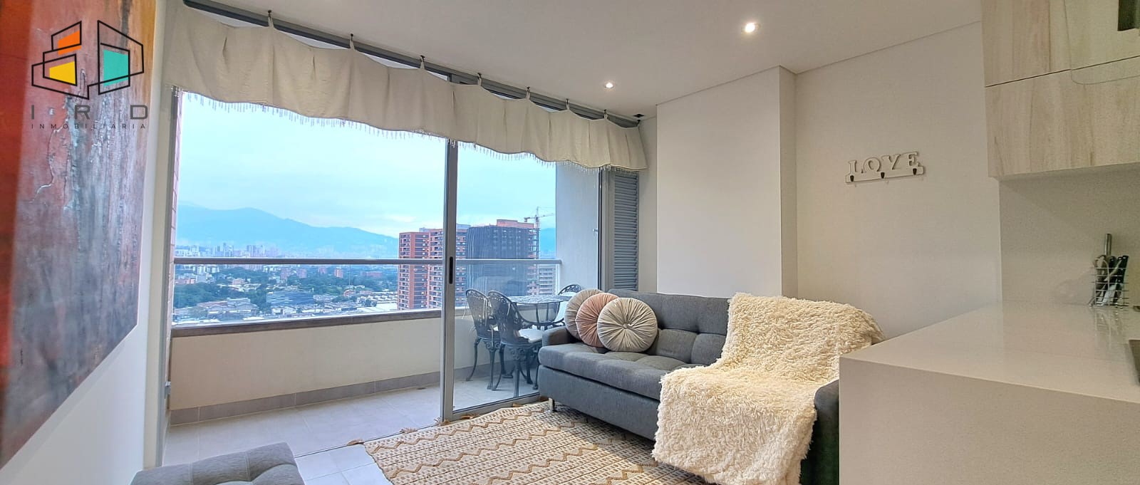 Apartamento de 1 alcoba en arriendo en Colombia, Medellín, 52 m² · foto 11 de 24