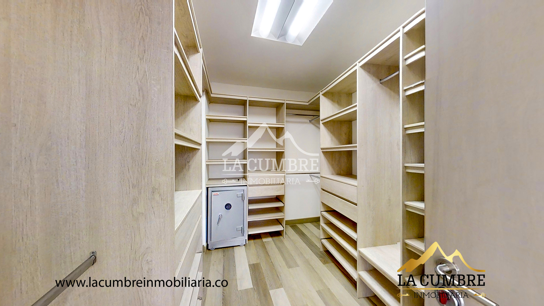 Apartamento en arriendo en El Poblado, Medellín · foto 14 de 19