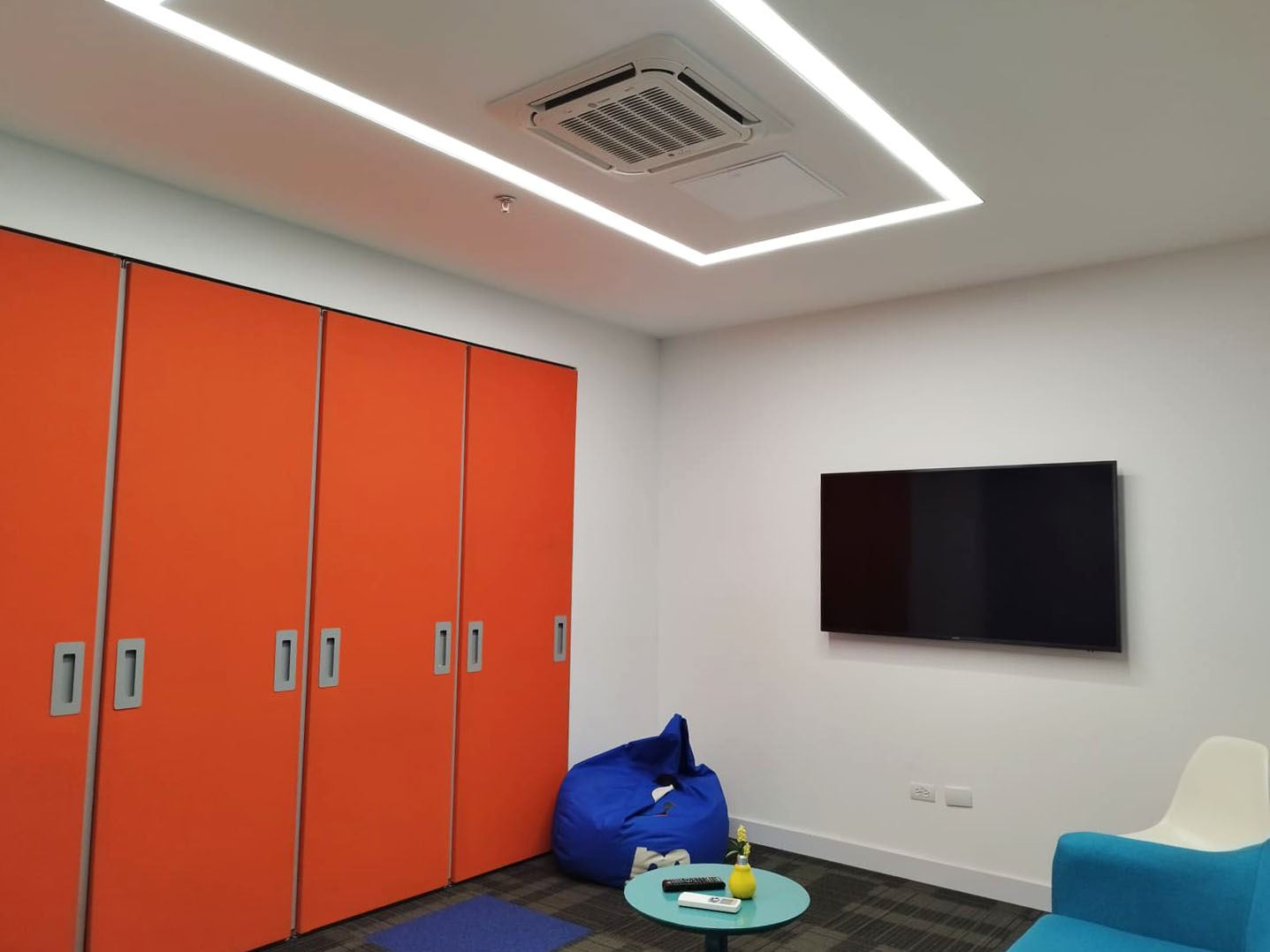 Oficina en venta en Patio Bonito, Medellín, 1000 m² · foto 10 de 20