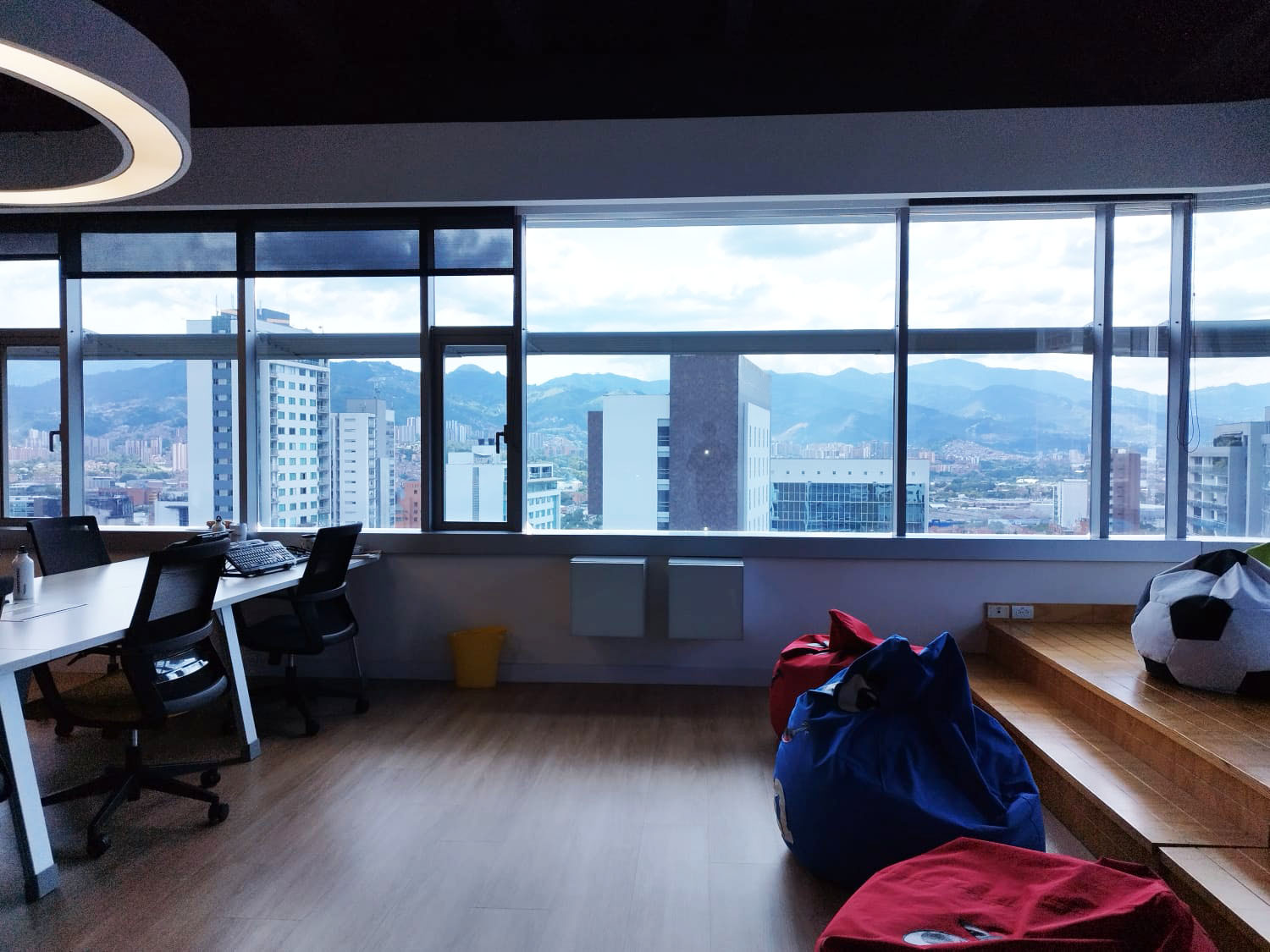 Oficina en venta en Patio Bonito, Medellín, 1000 m² · foto 14 de 20