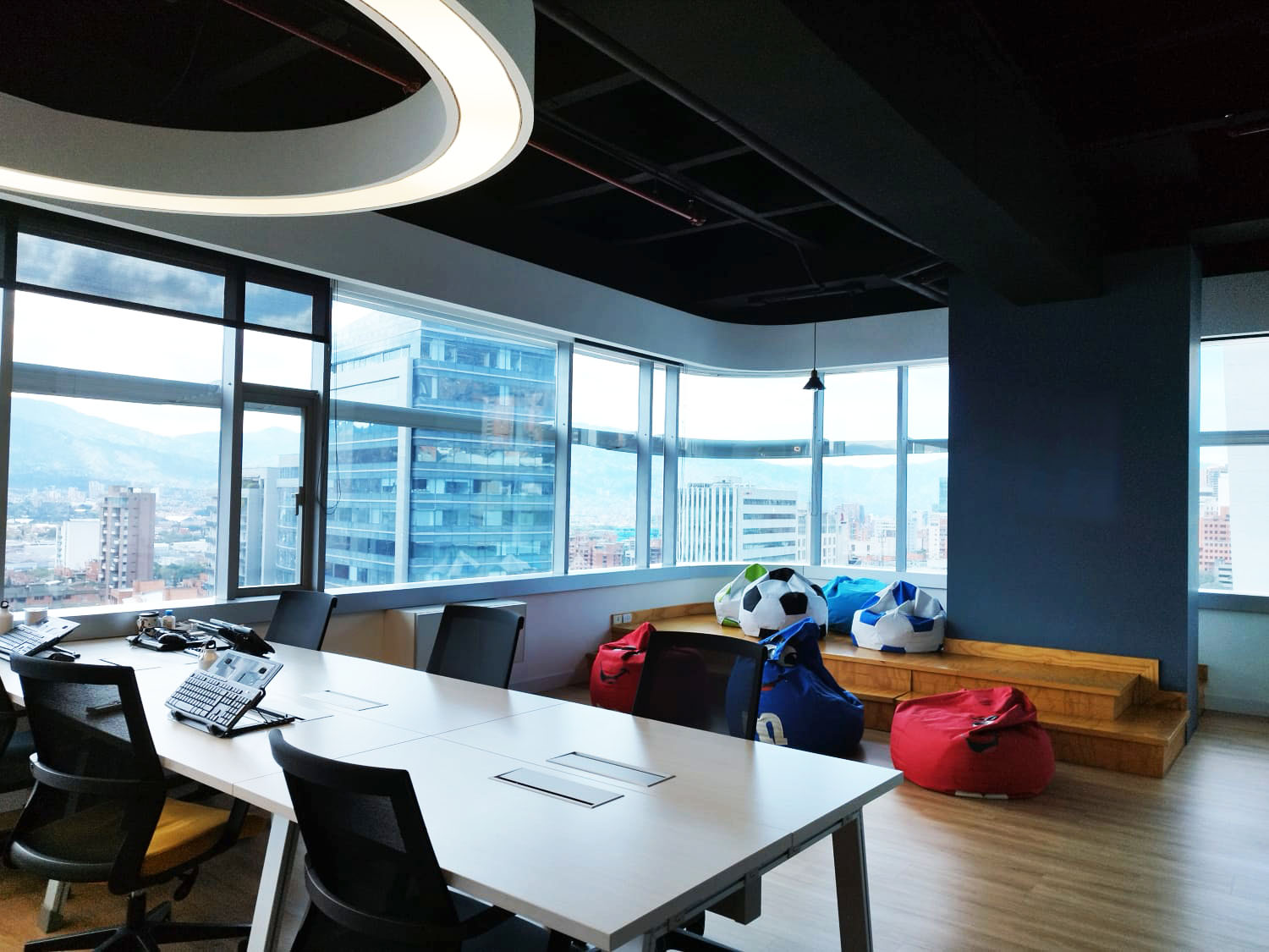 Oficina en venta en Patio Bonito, Medellín, 1000 m² · foto 15 de 20