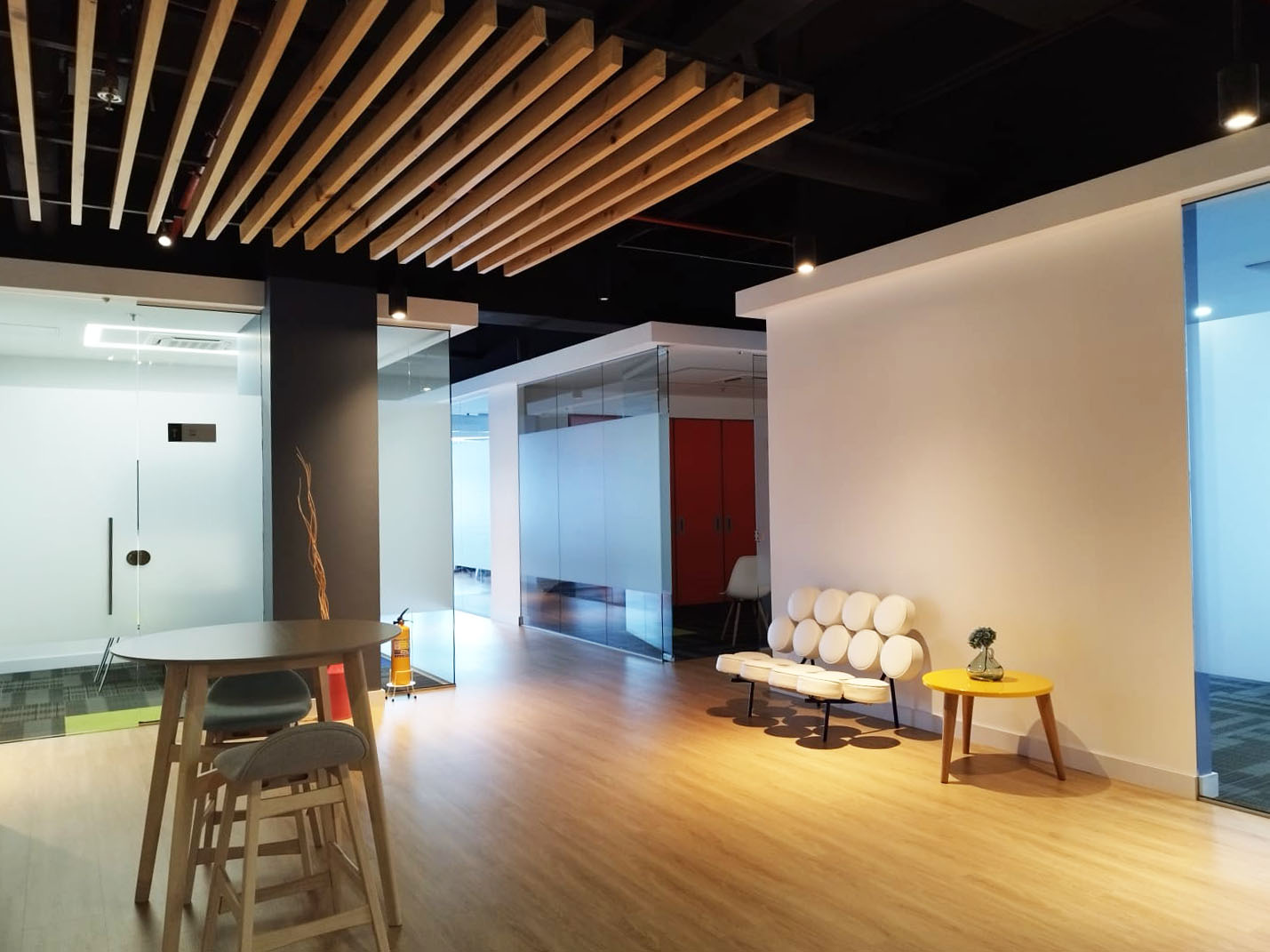 Oficina en venta en Patio Bonito, Medellín, 1000 m² · foto 3 de 20