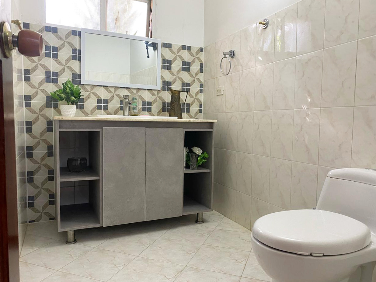 Oficina en arriendo en Loma Benedictinos, Envigado, 477 m² · foto 17 de 19