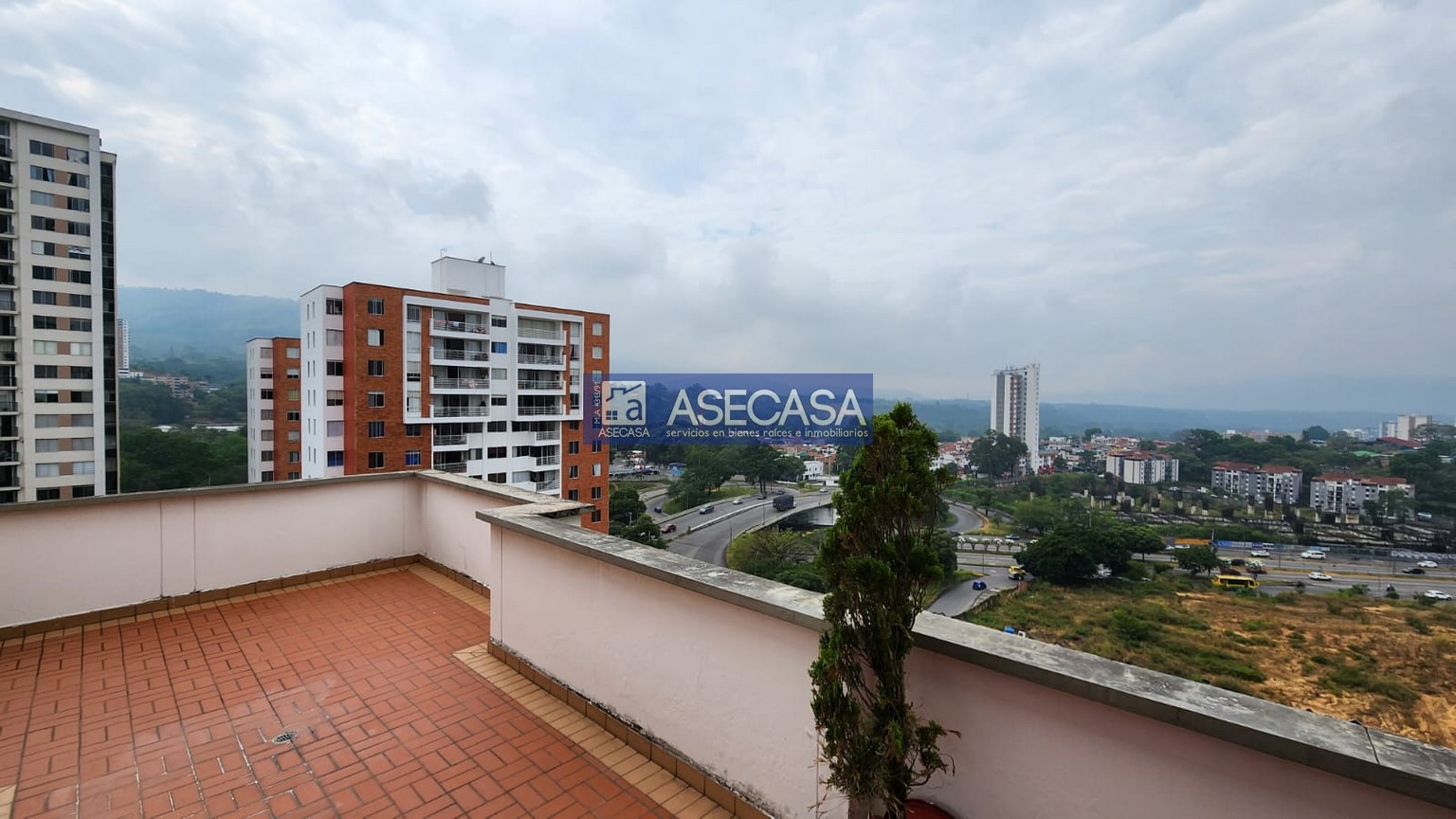 Apartamento de 4 alcobas en venta en Portal Sierra La Flor, Floridablanca, 110 m² · foto 6 de 20