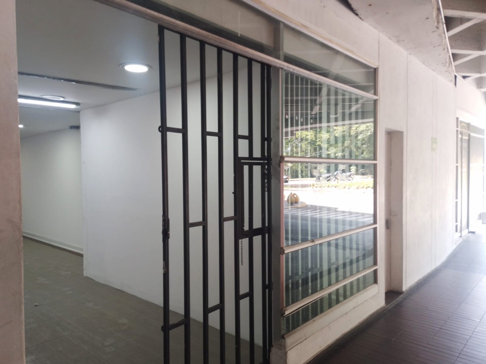 Local en arriendo en La Mota, Medellín, 175 m² · foto 14 de 14