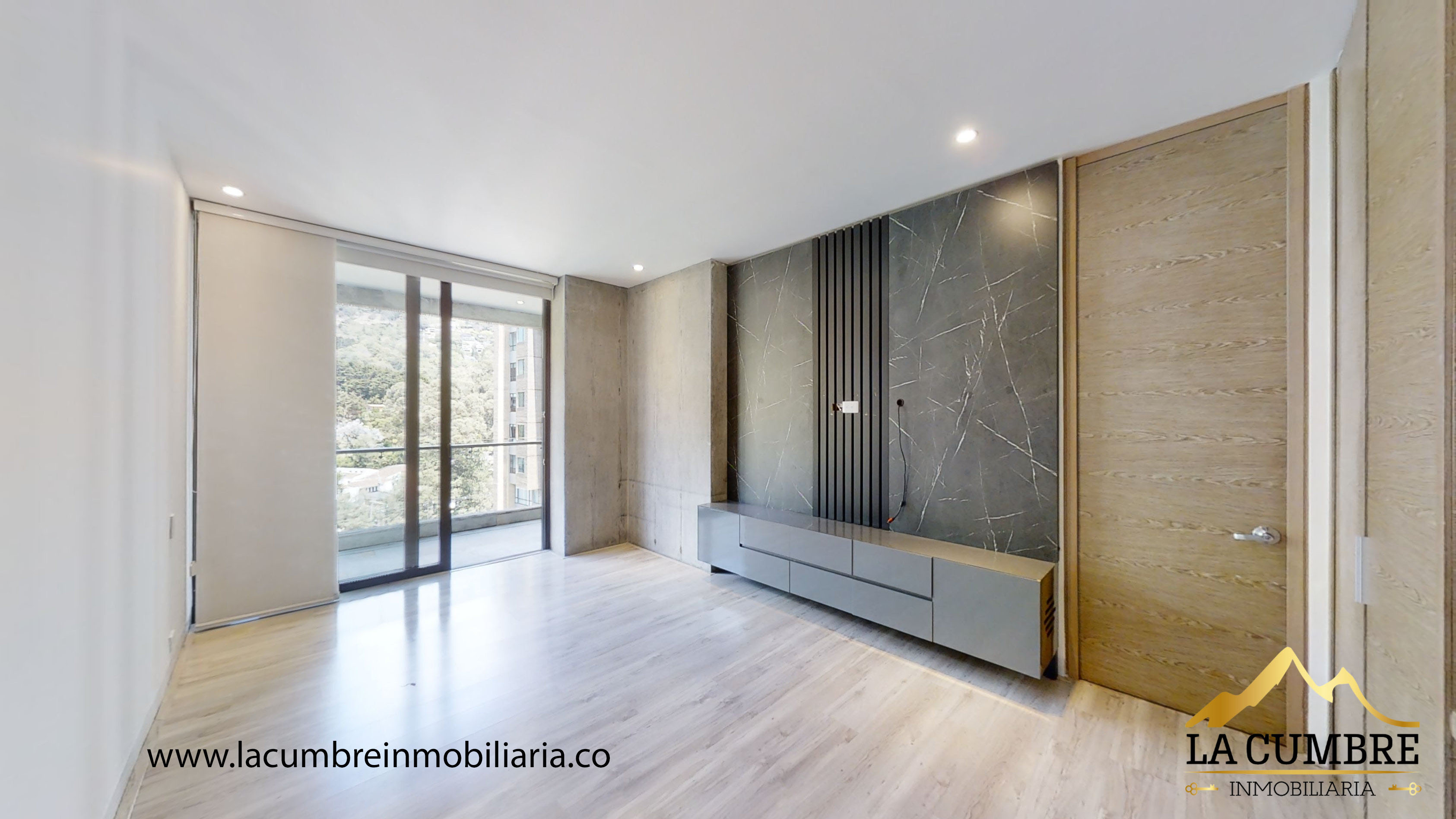 Apartamento de 3 alcobas en arriendo en Los Balsos, Medellín, 180 m² · foto 9 de 14