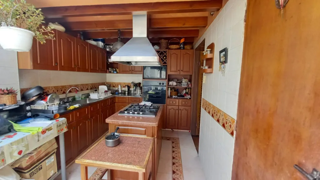 Casa en venta en Pontevedra, Bogotá · foto 17 de 20