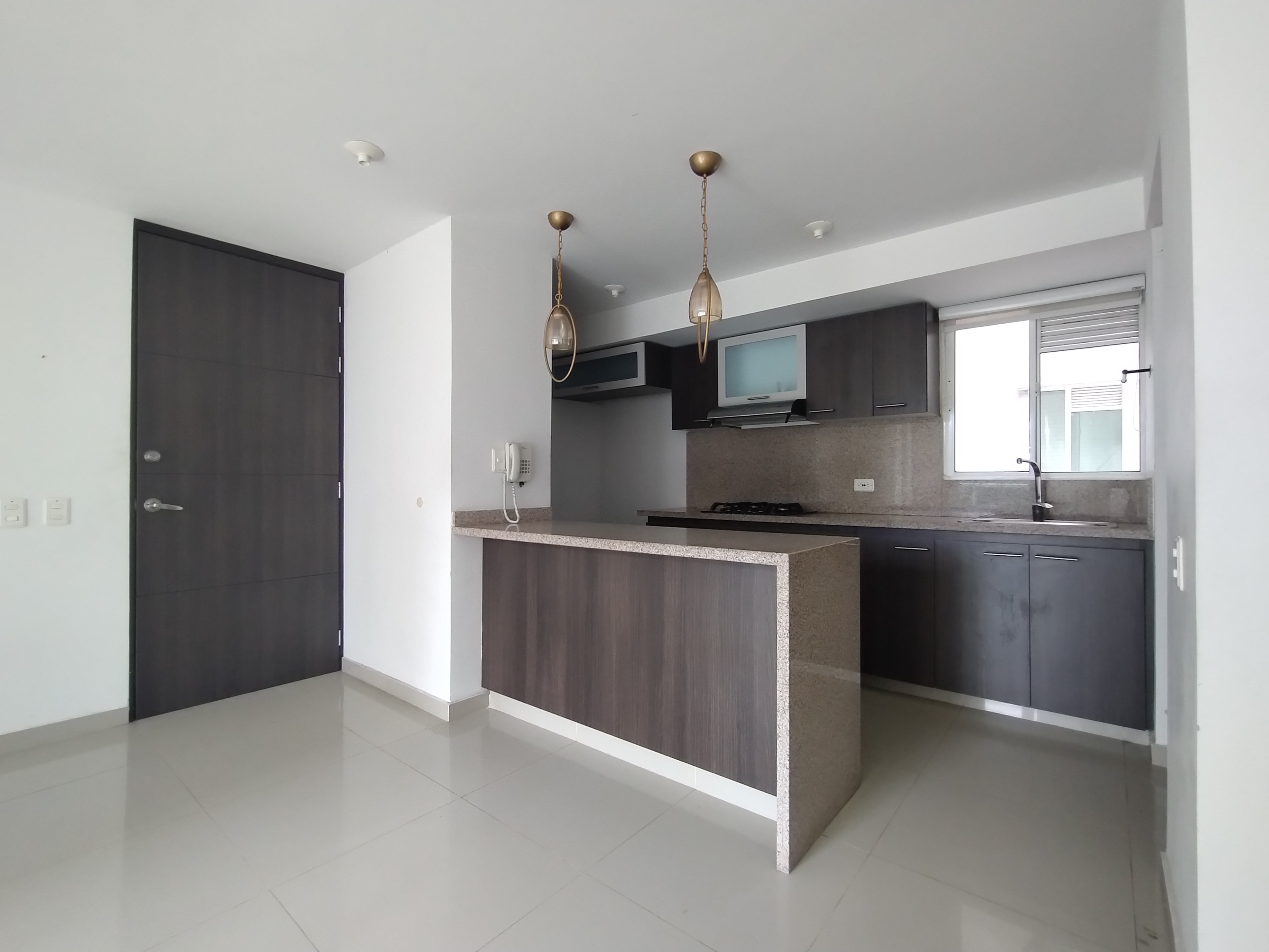 Apartamento de 3 alcobas en arriendo en Ub. Altos De Parque, Barranquilla, 89 m² · foto 11 de 12