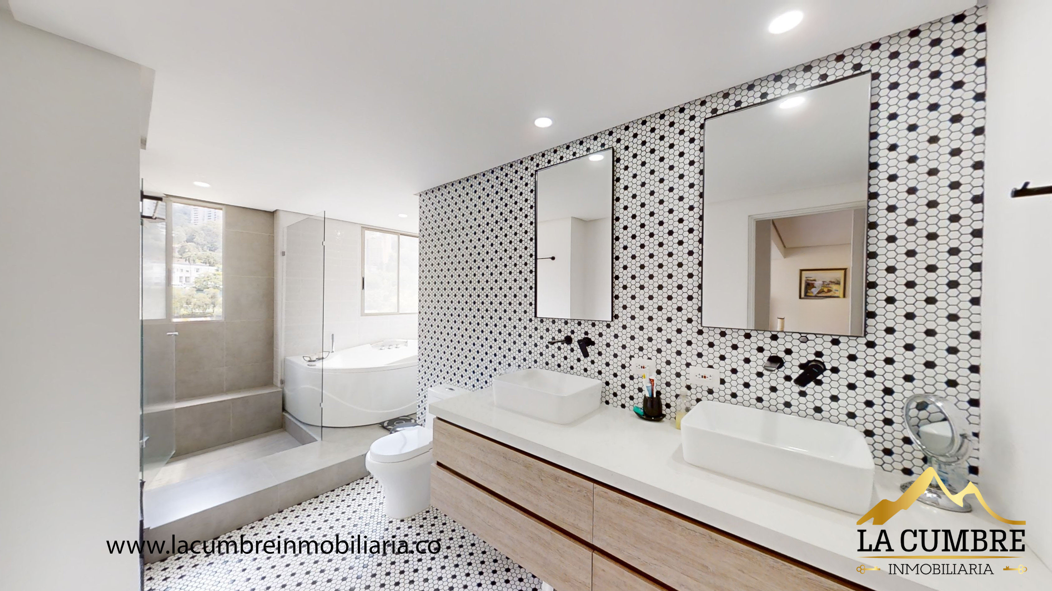 Apartamento en venta en El Poblado, Medellín · foto 11 de 17