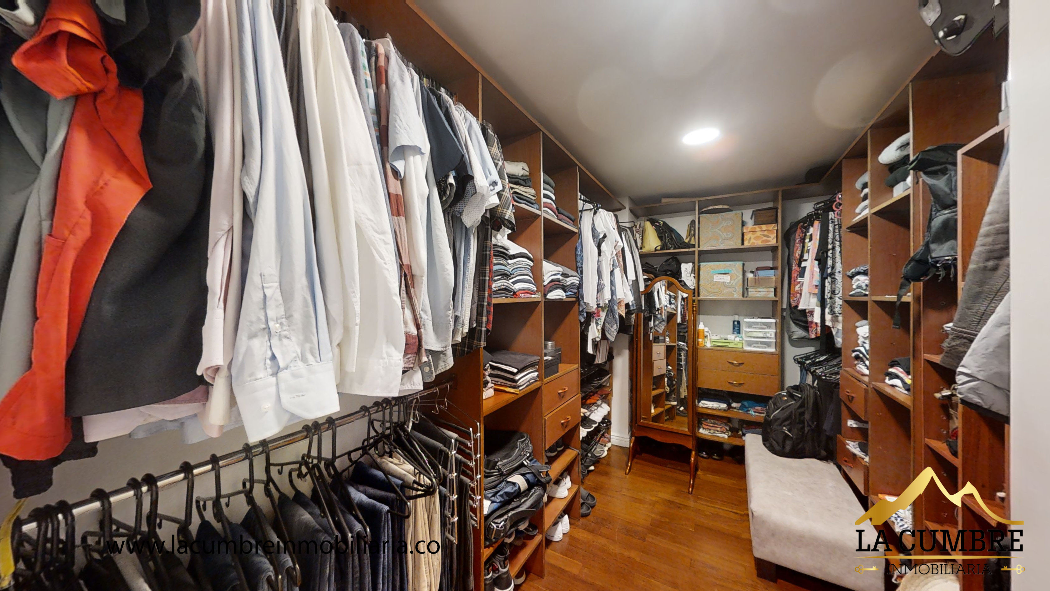 Apartamento en venta en El Poblado, Medellín · foto 12 de 17