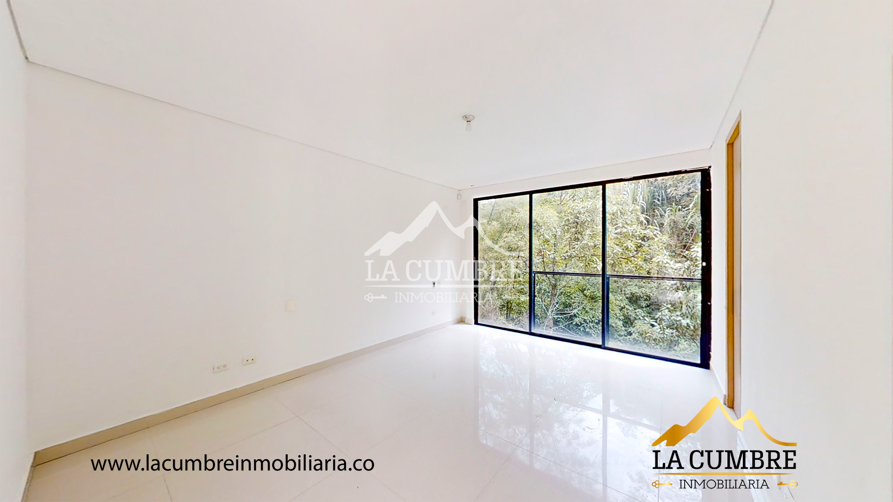 Casa de 4 alcobas en venta en Loma El Atravesado, Envigado, 340 m² · foto 10 de 14