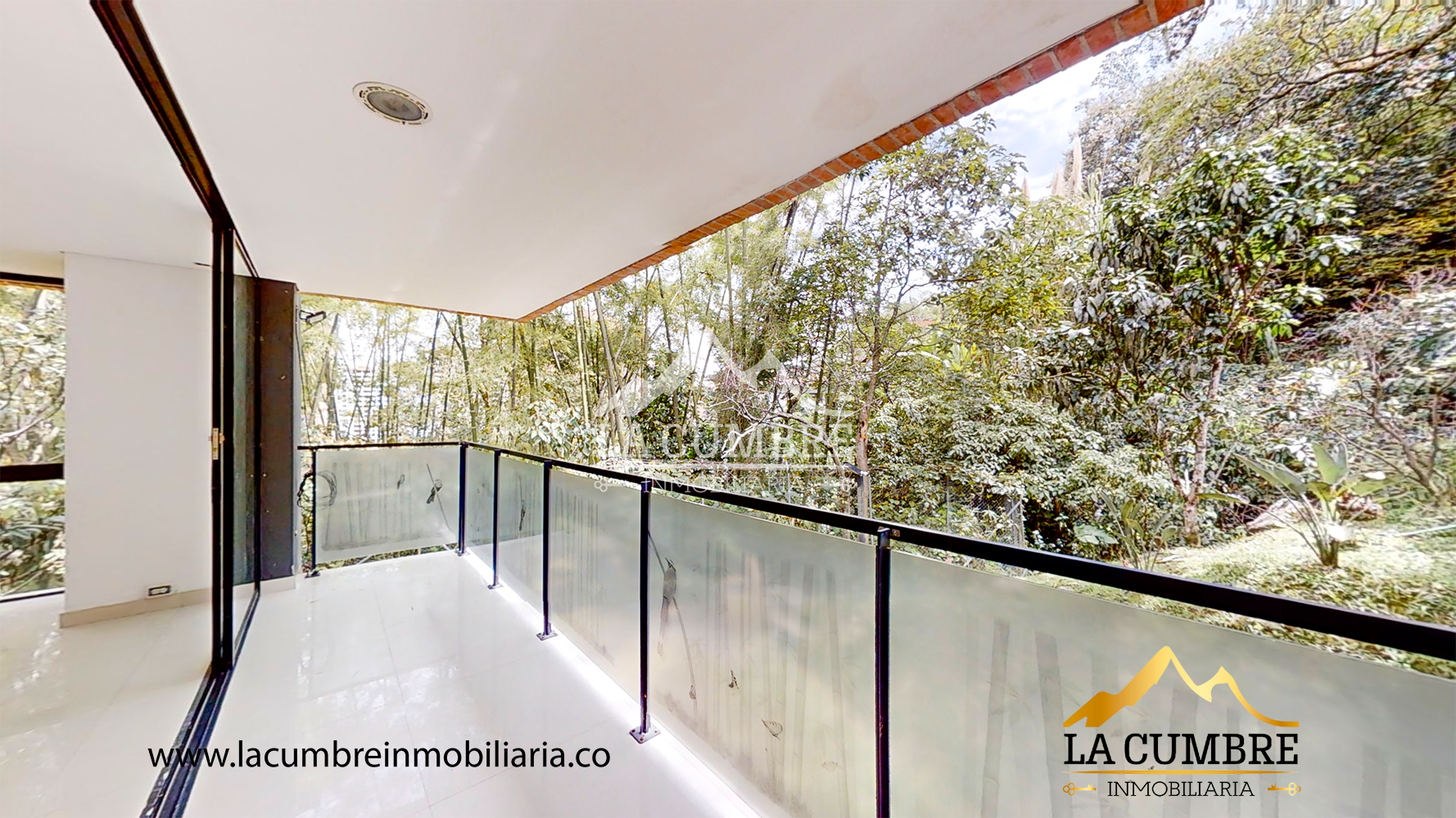 Casa de 4 alcobas en venta en Loma El Atravesado, Envigado, 340 m² · foto 7 de 14