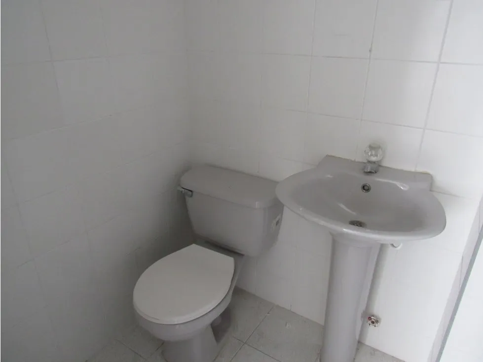 Edificio en arriendo en Versalles, Cali, 937 m² · foto 18 de 24