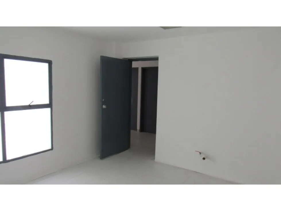 Edificio en arriendo en Versalles, Cali, 937 m² · foto 3 de 24