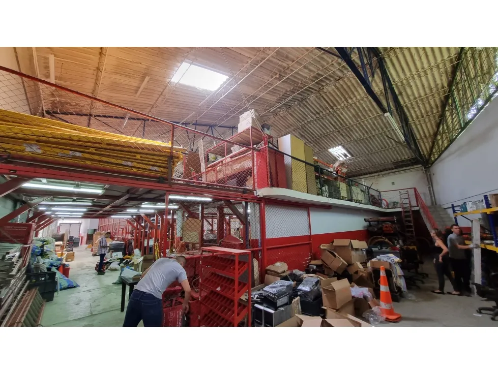 Bodega en arriendo en Melendez, Cali, 1000 m² · foto 12 de 24
