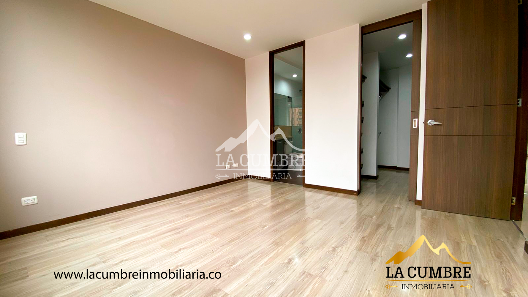 Apartamento en arriendo en Los Balsos No.2, Medellín · foto 11 de 14