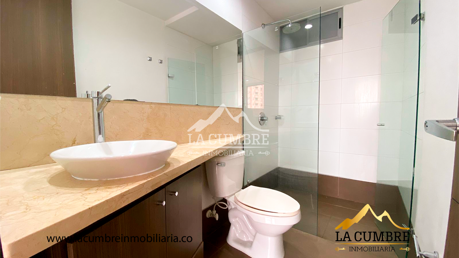 Apartamento en arriendo en Los Balsos No.2, Medellín · foto 13 de 14