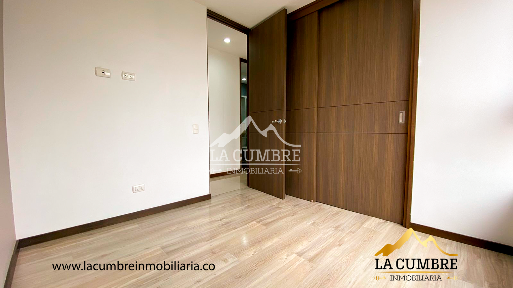 Apartamento en arriendo en Los Balsos No.2, Medellín · foto 8 de 14