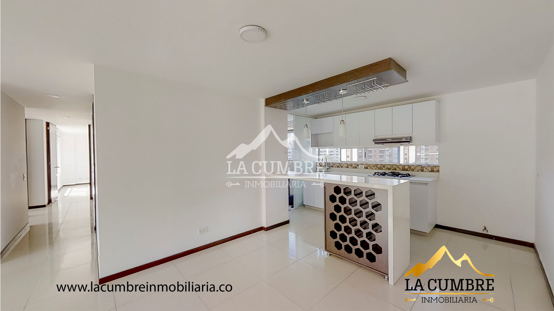 Apartamento de 3 alcobas en arriendo en Los Balsos, Medellín, 130 m² · foto 10 de 14