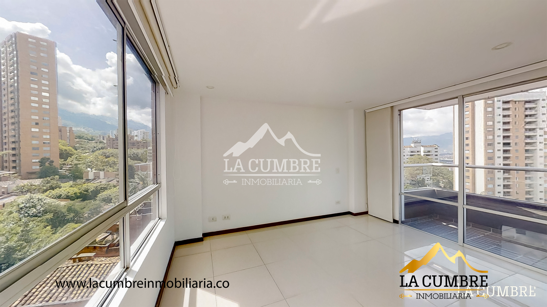Apartamento de 3 alcobas en arriendo en Los Balsos, Medellín, 130 m² · foto 3 de 14