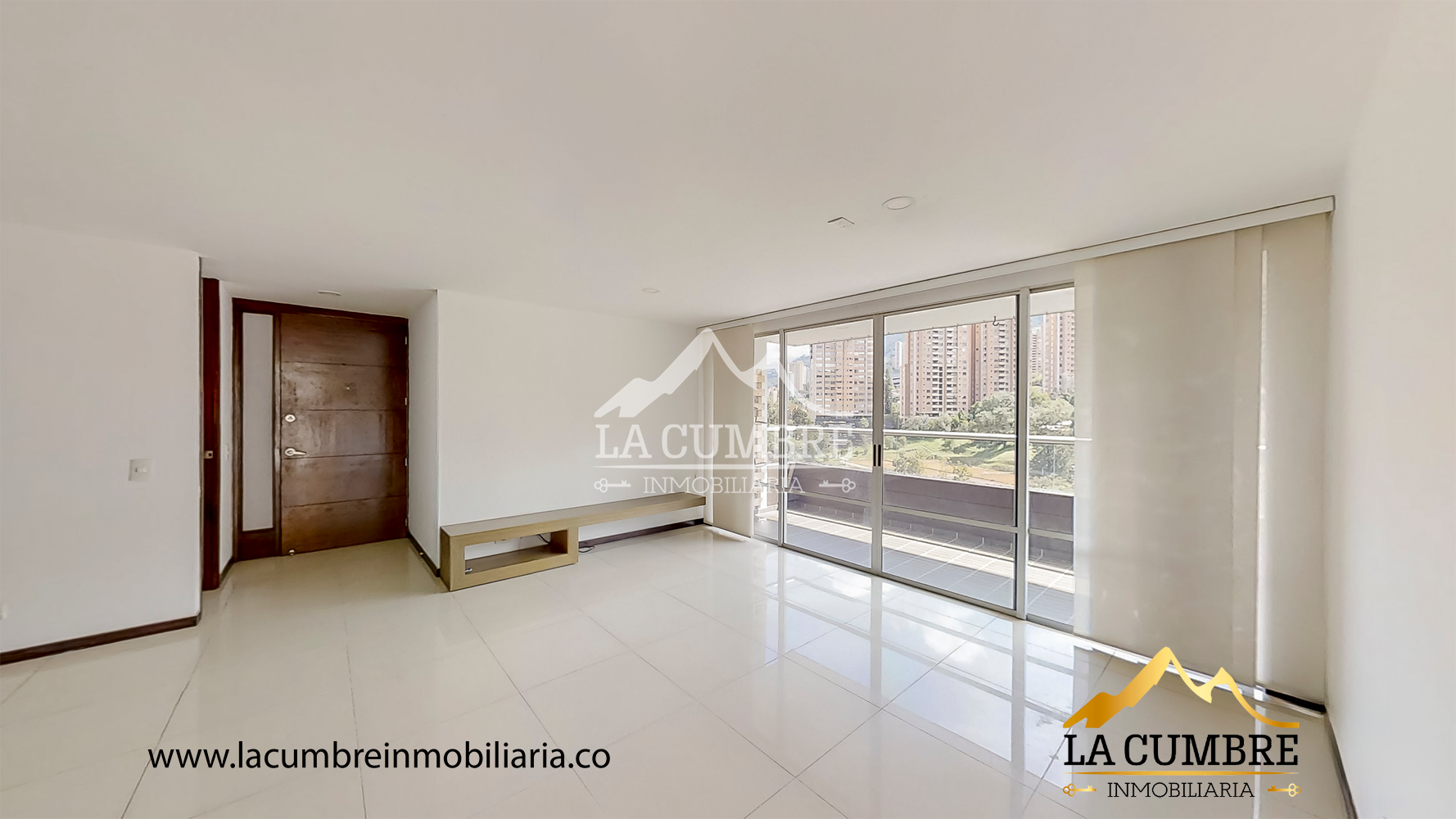 Apartamento de 3 alcobas en arriendo en Los Balsos, Medellín, 130 m² · foto 5 de 14