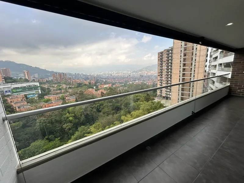 Apartamento de 3 alcobas en venta en La Inmaculada, Envigado, 140 m² · foto 24 de 24