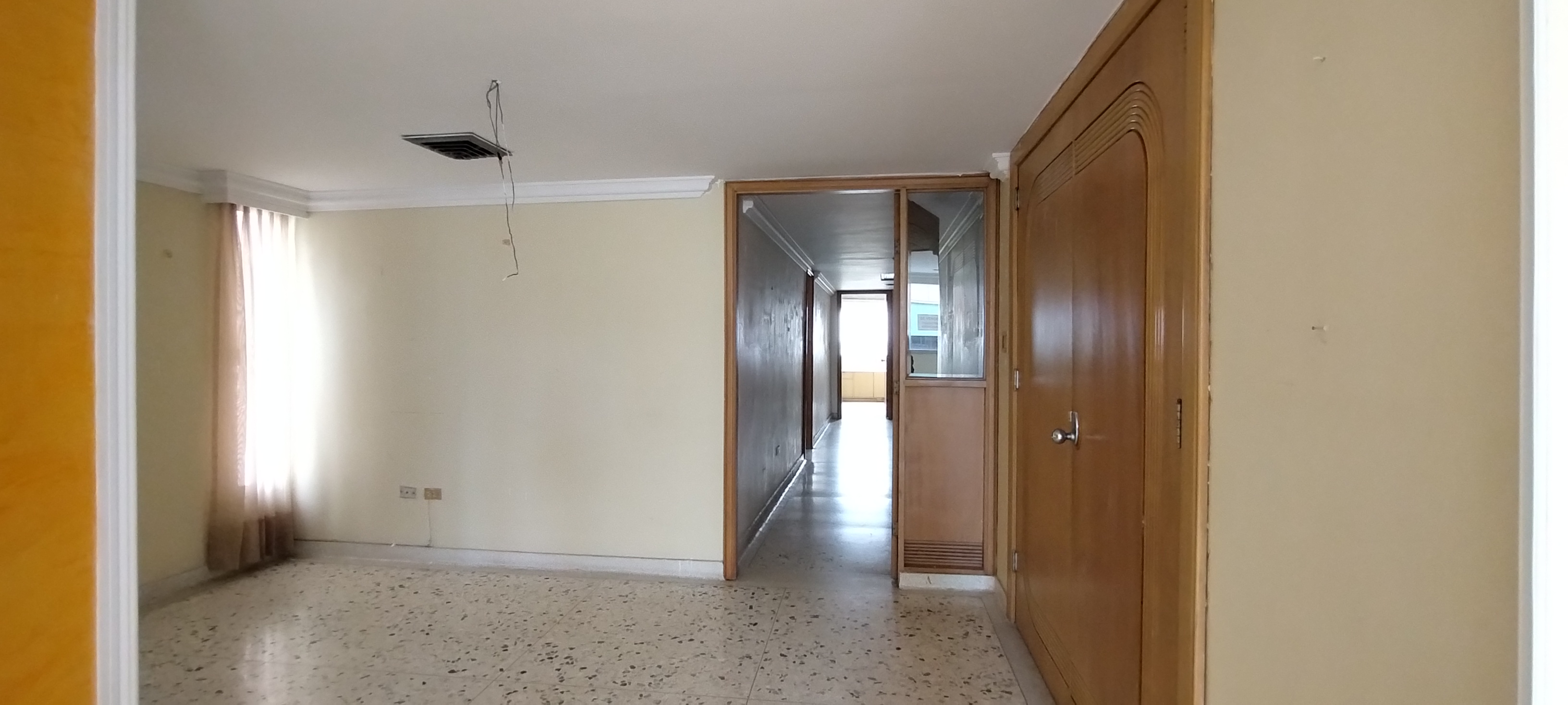 Departamento en venta bajo precio de mercado en Altos del prado
