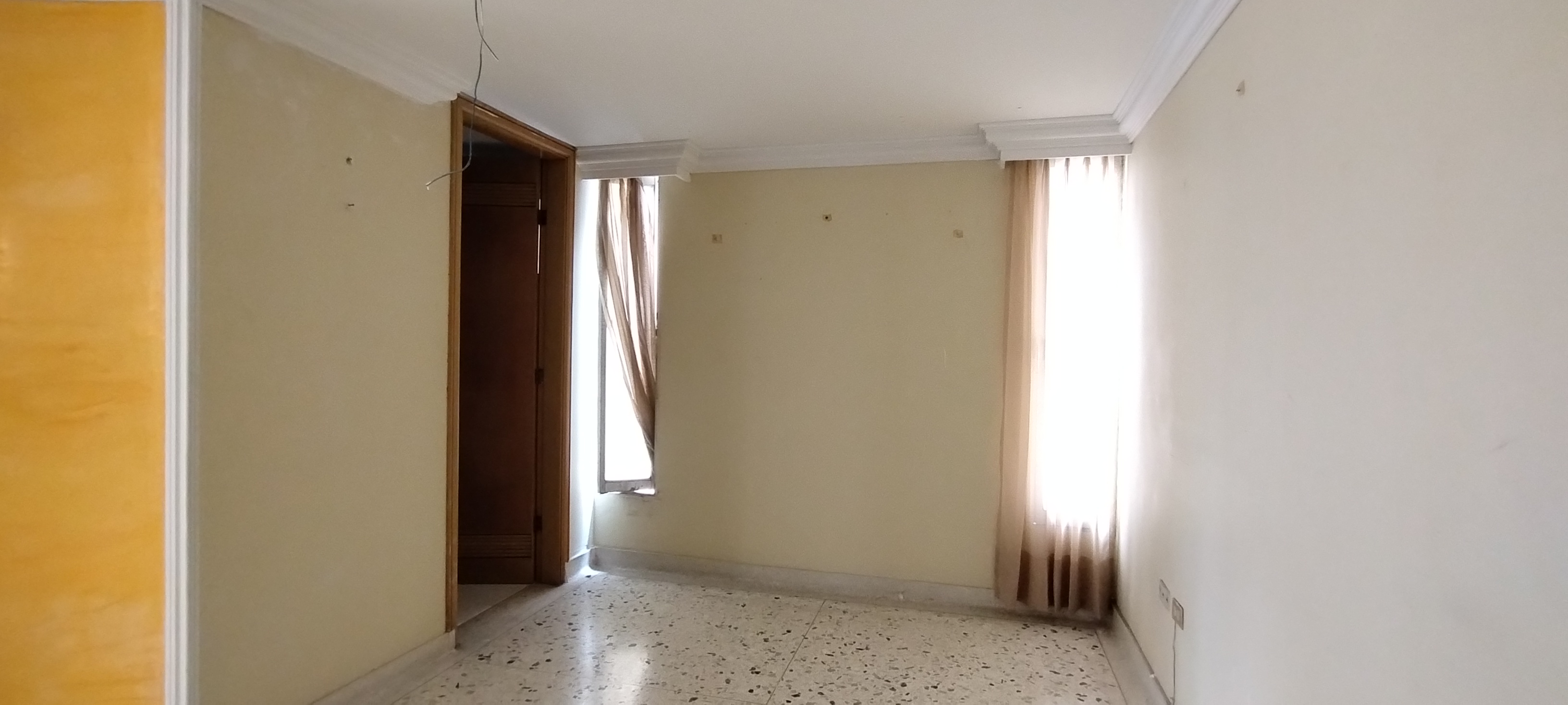 Apartamento de 3 alcobas en venta en Altos Del Prado, Barranquilla, 380 m² · foto 3 de 12