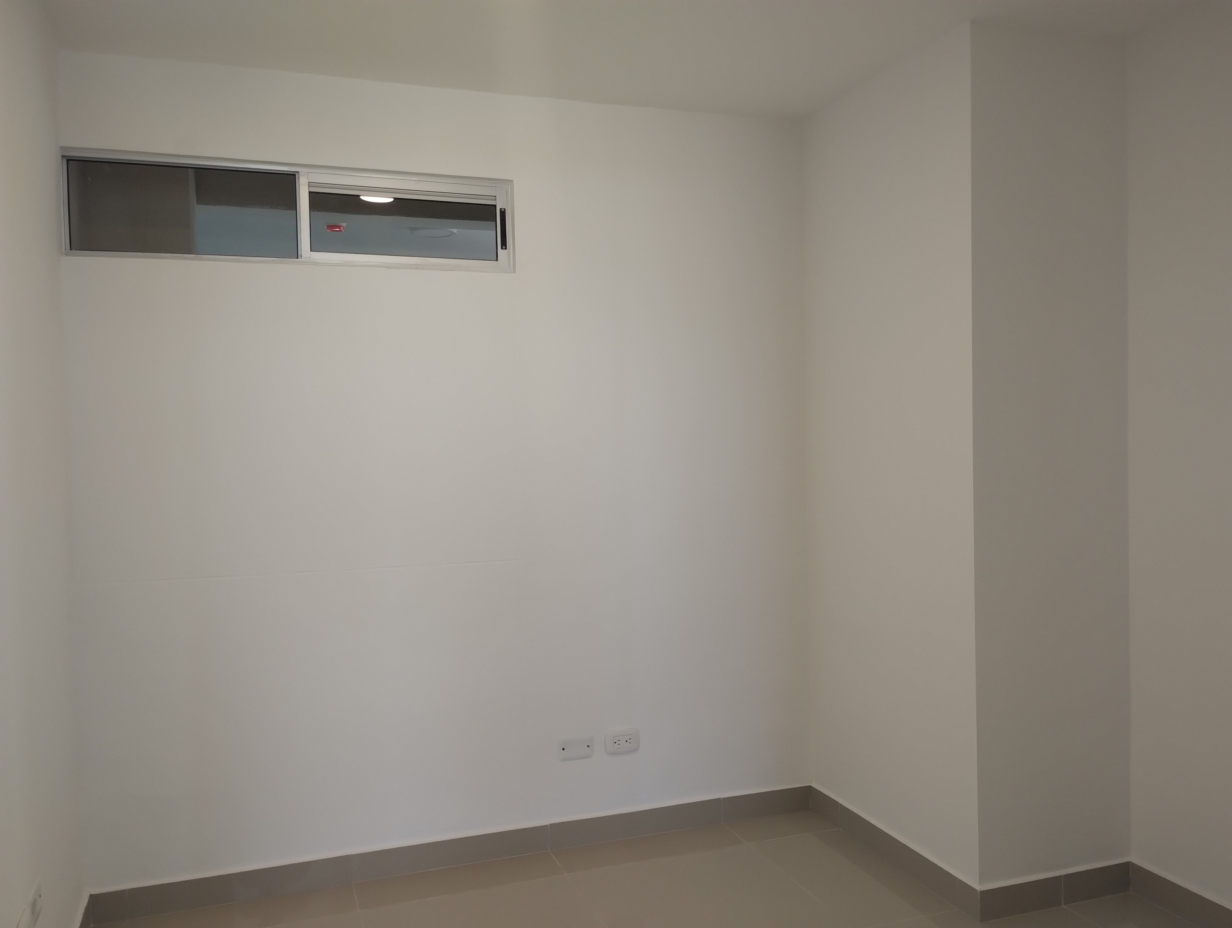 Apartamento de 2 alcobas en venta en Ub. Altos De Parque, Barranquilla, 67 m² · foto 2 de 14