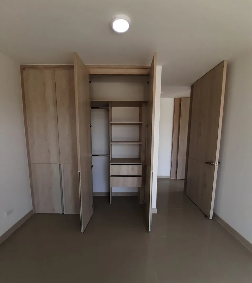 Apartamento de 2 alcobas en arriendo en Serena Del Mar, Cartagena, 78 m² · foto 9 de 11