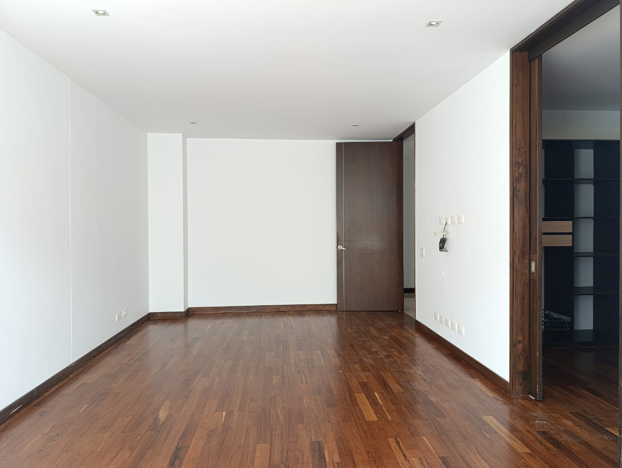 Apartamento en arriendo en Los Balsos, Medellín · foto 10 de 19