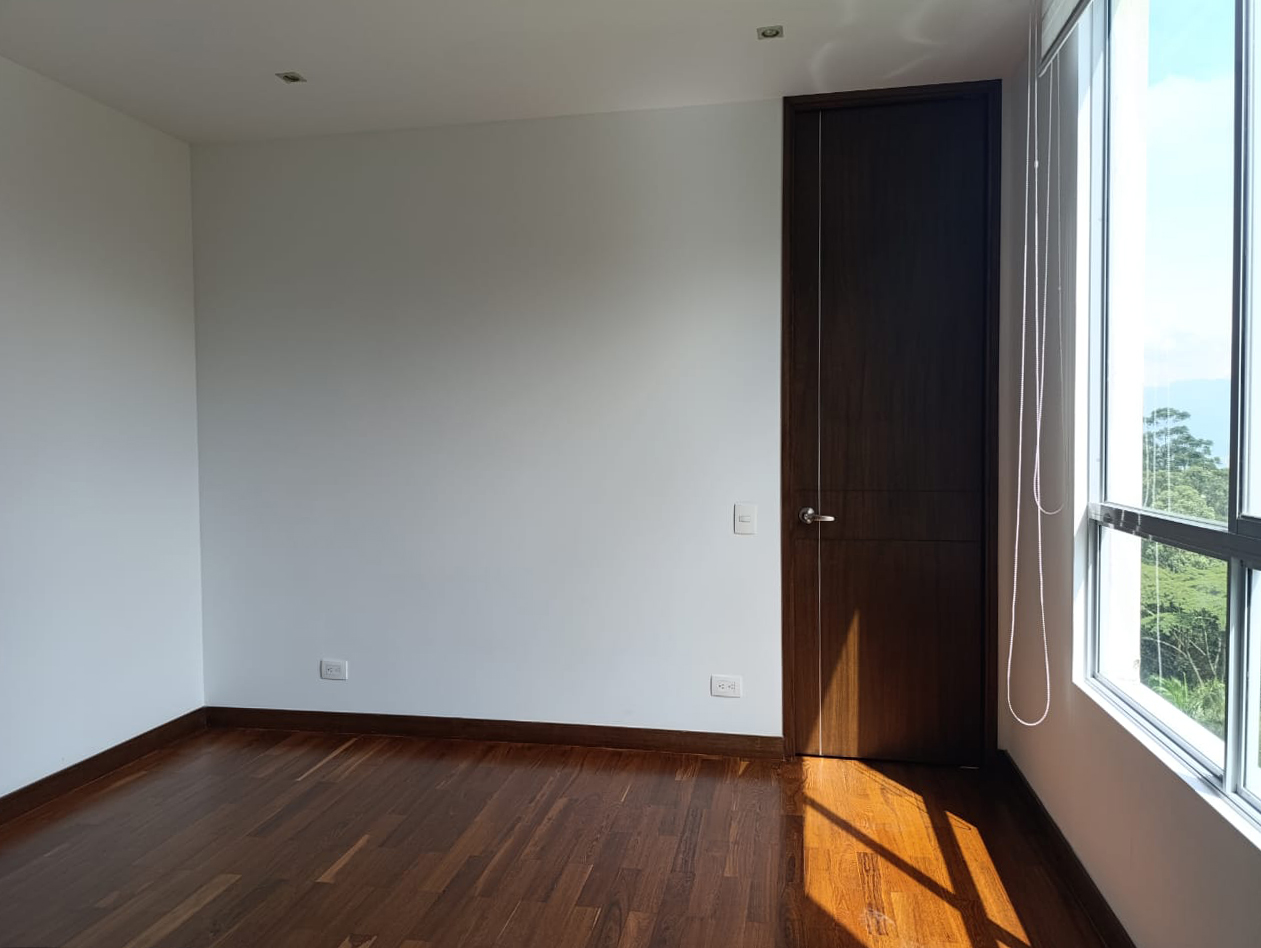 Apartamento en arriendo en Los Balsos, Medellín · foto 15 de 19
