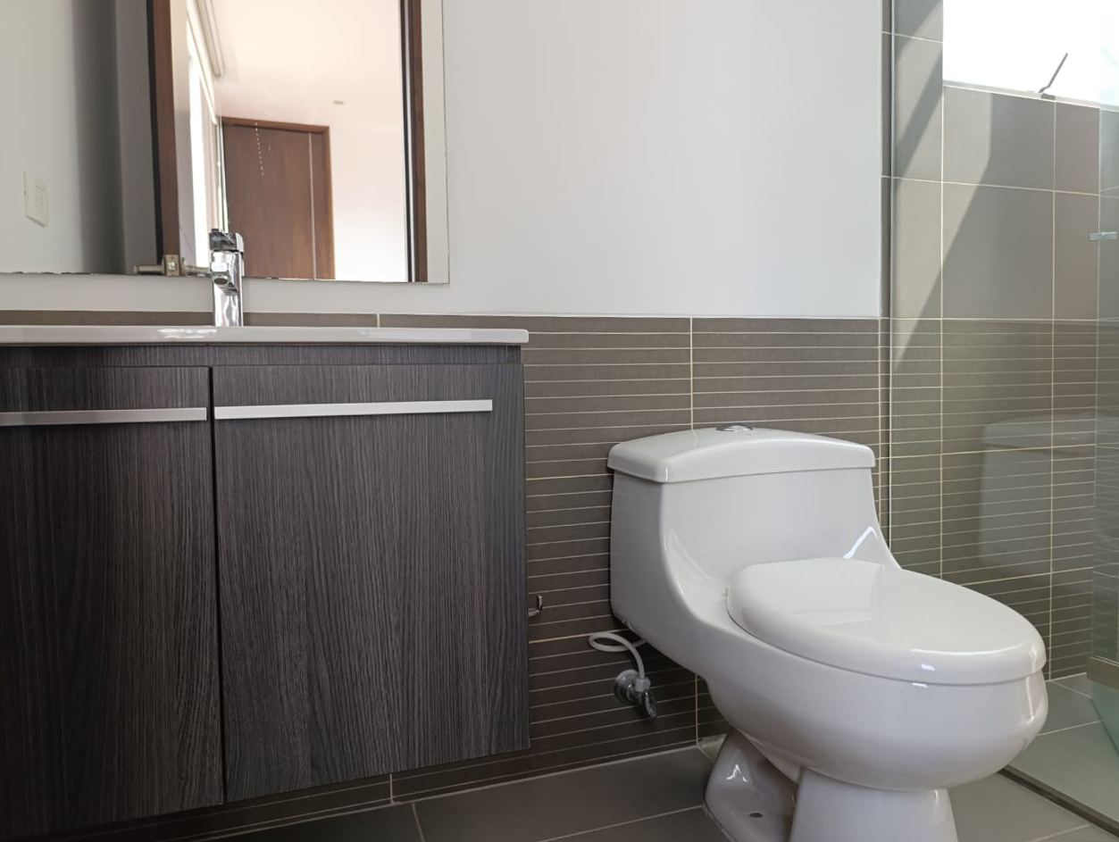 Apartamento en arriendo en Los Balsos, Medellín · foto 18 de 19