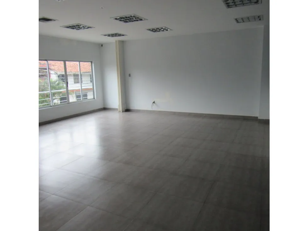 Local en arriendo en Eucaristico, Cali, 305 m² · foto 4 de 16