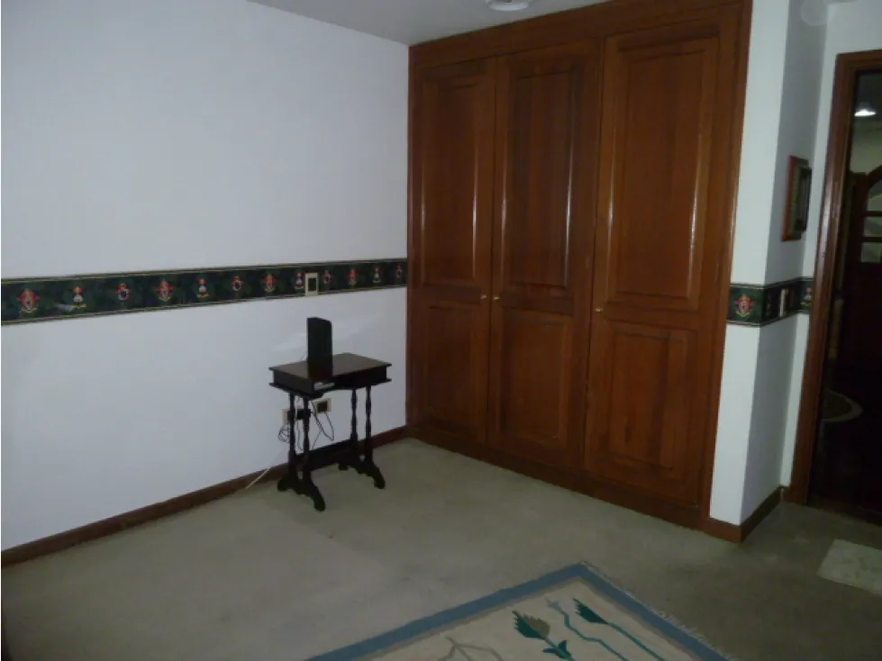 Apartamento de 3 alcobas en venta en Niza, Bogotá, 223 m² · foto 12 de 20