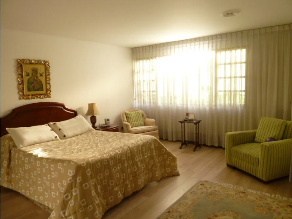 Apartamento de 3 alcobas en venta en Niza, Bogotá, 223 m² · foto 10 de 20