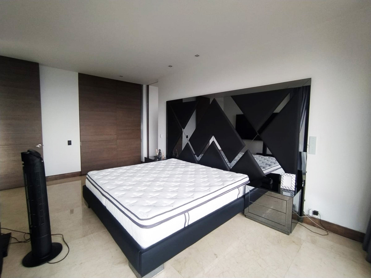 Apartamento en arriendo en San Lucas, Medellín · foto 11 de 20