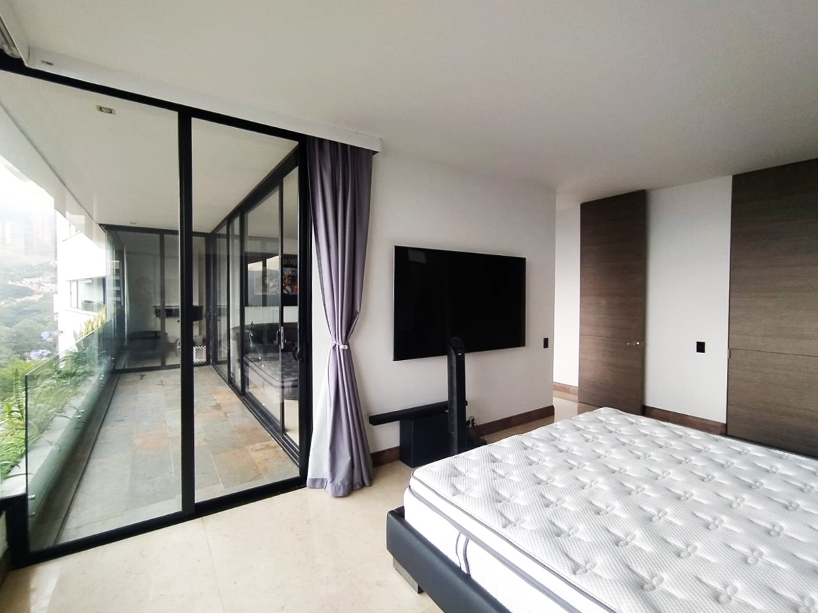 Apartamento en arriendo en San Lucas, Medellín · foto 18 de 20