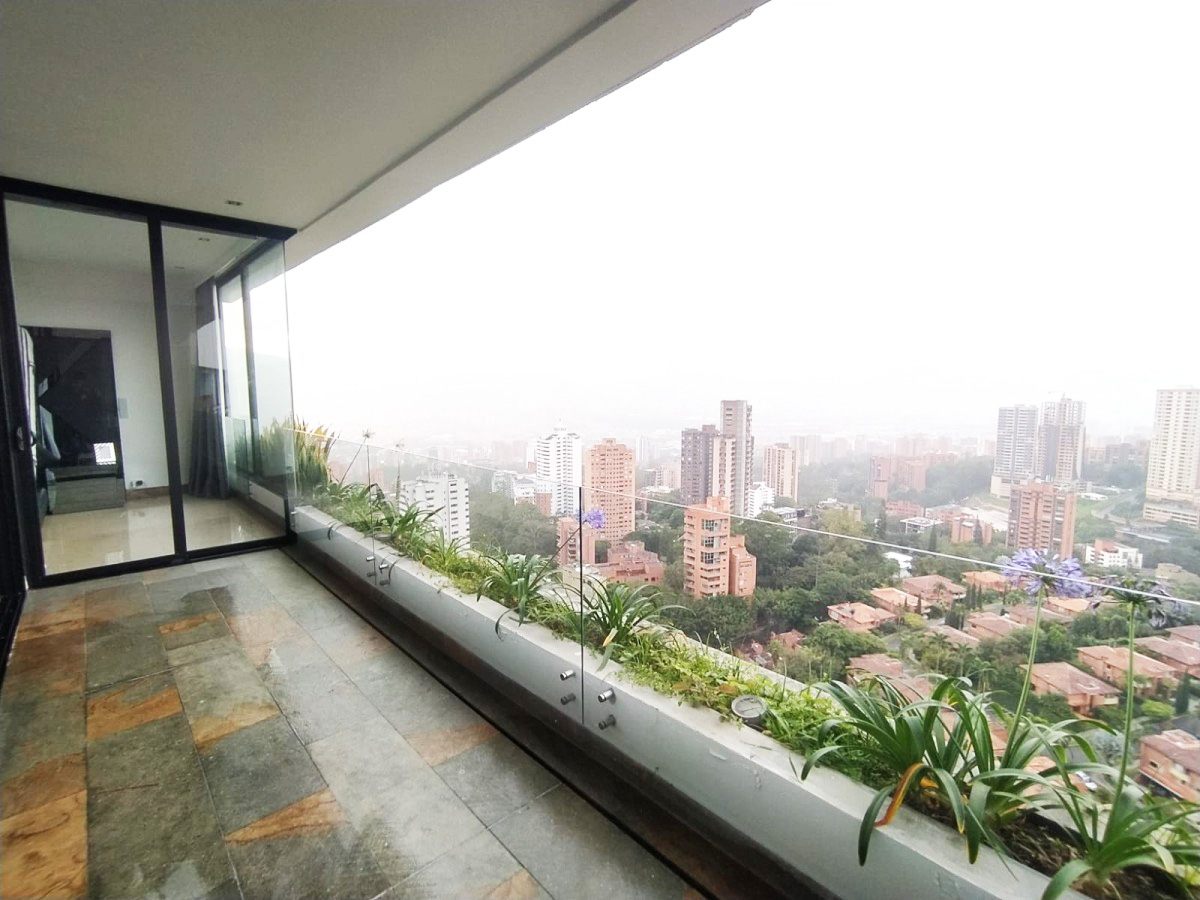 Apartamento en arriendo en San Lucas, Medellín · foto 19 de 20
