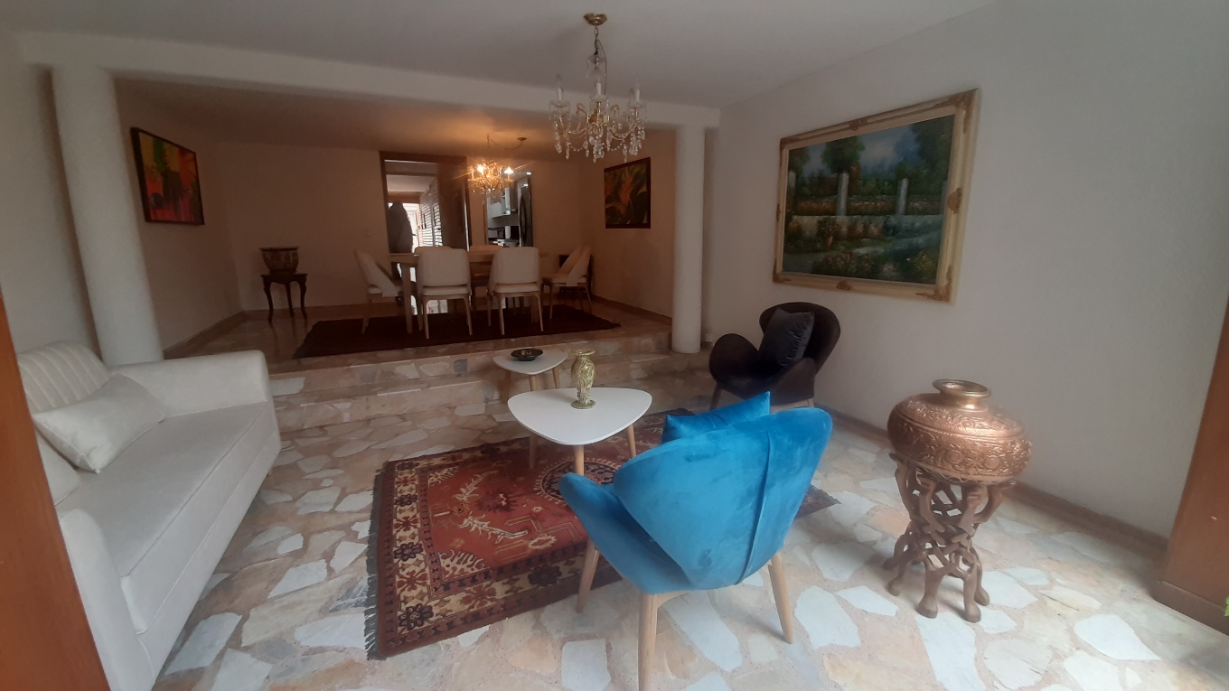 Casa en venta en Alhambra, Bogotá · foto 9 de 24