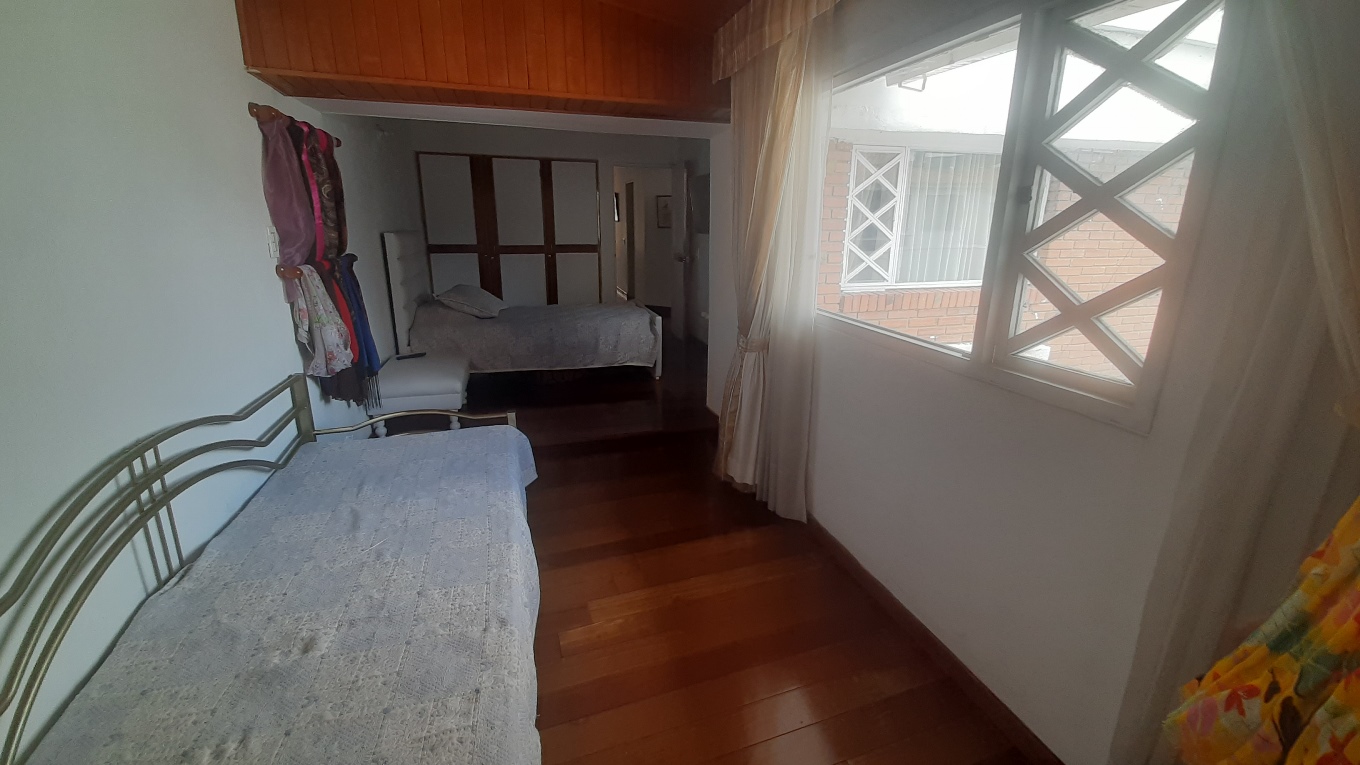 Casa en venta en Alhambra, Bogotá · foto 17 de 24