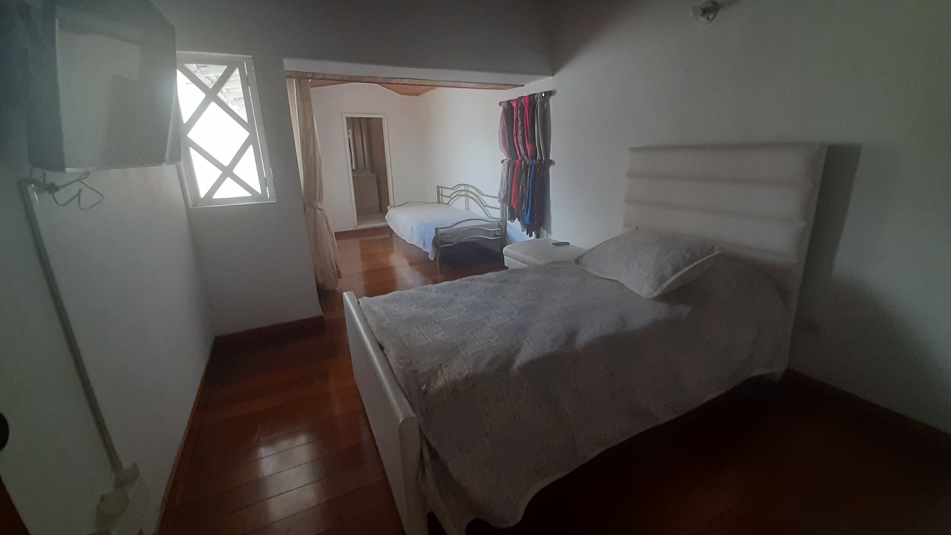 Casa en venta en Alhambra, Bogotá · foto 18 de 24