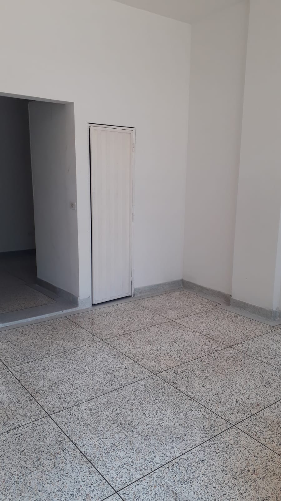 Local en arriendo en Ceiba Ii, Cúcuta, 20 m² · foto 2 de 7