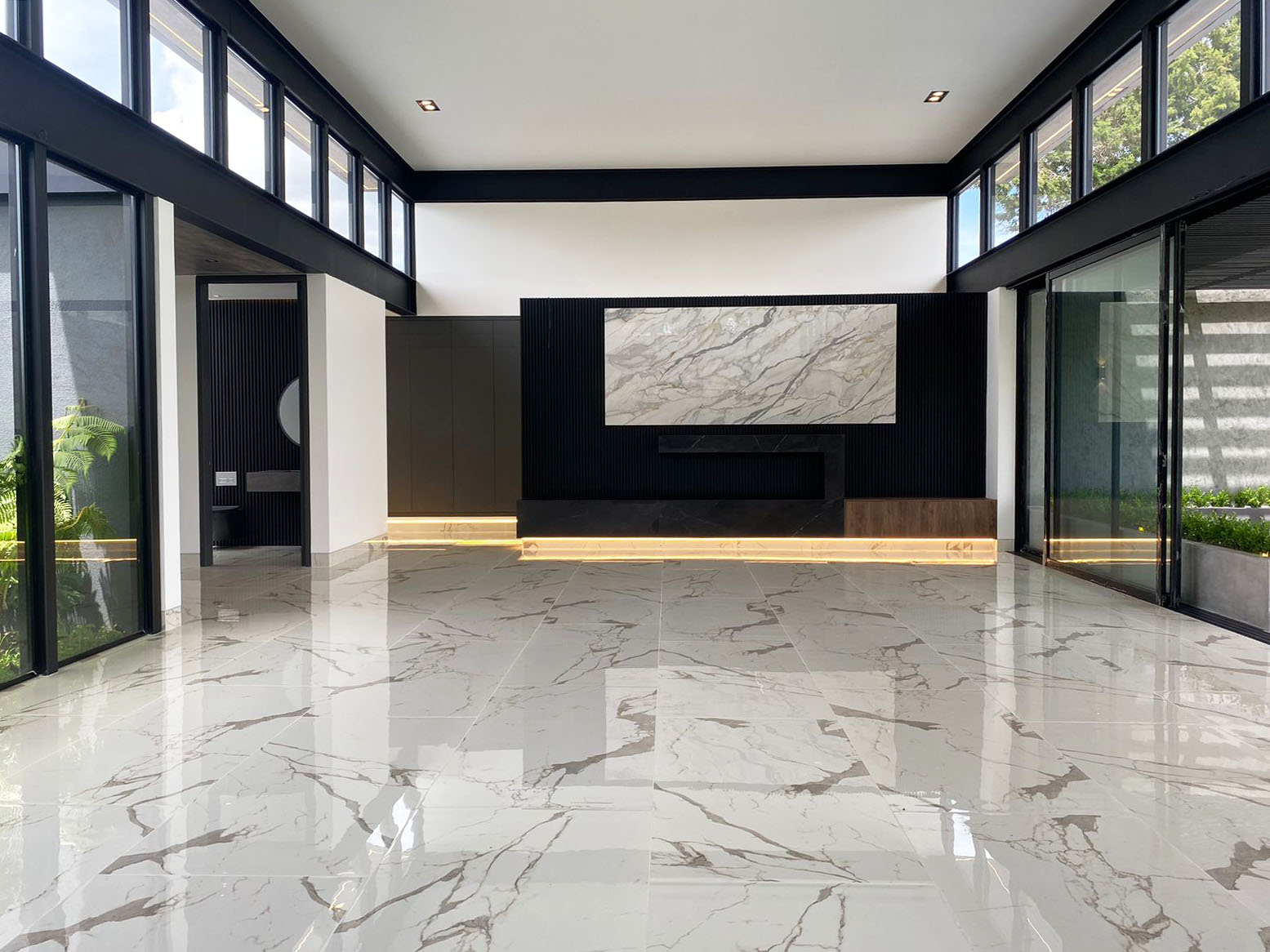 Casa de 4 alcobas en venta en Llano Grande, Rionegro, 515 m² · foto 2 de 20