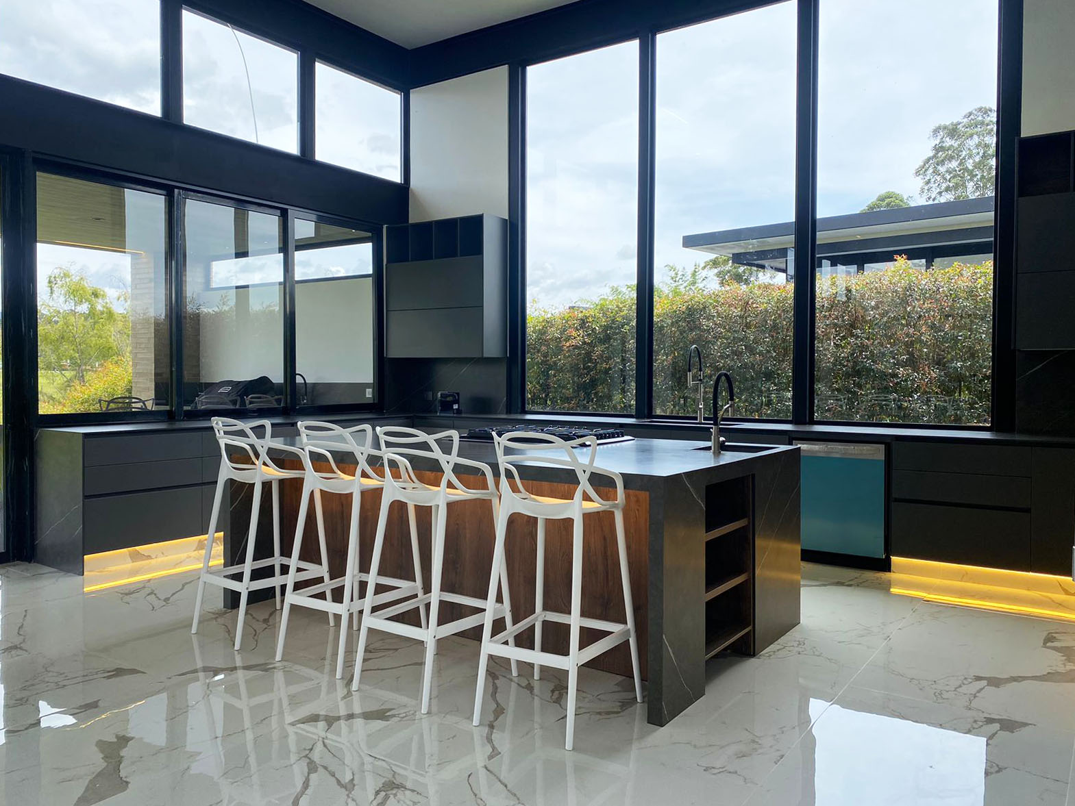 Casa de 4 alcobas en venta en Llano Grande, Rionegro, 515 m² · foto 5 de 20