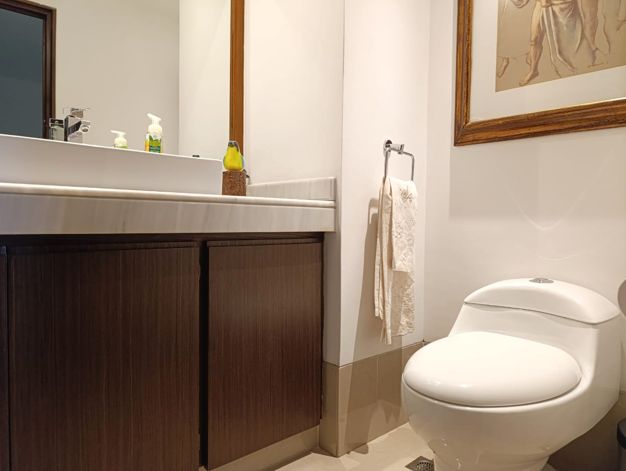 Apartamento en arriendo en San Lucas, Medellín · foto 18 de 20