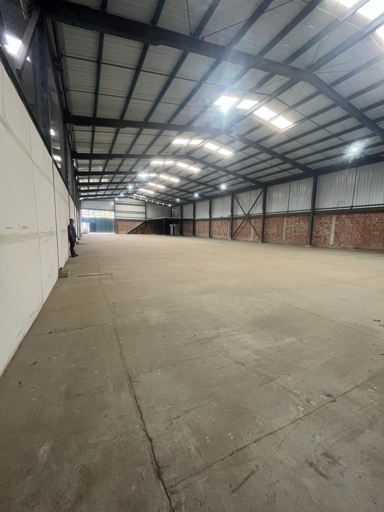 Bodega en arriendo en La Dolores, Palmira, 1000 m² · foto 2 de 12