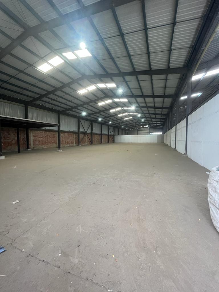Bodega en arriendo en La Dolores, Palmira, 1000 m² · foto 9 de 12